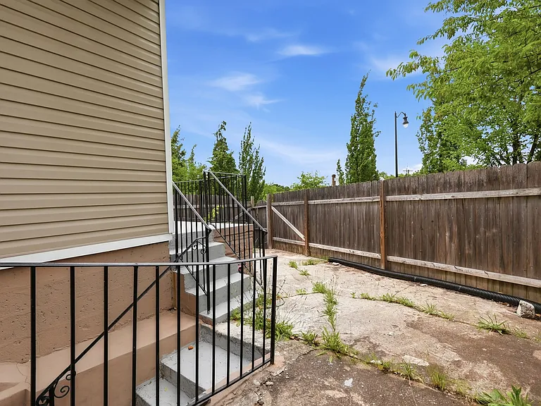 5818 Field Pl NE — Photo 35