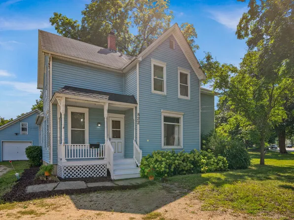 822 Dekalb Ave, Sycamore, IL 60178