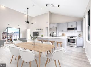 3325 M St NW #2, Washington, DC 20007