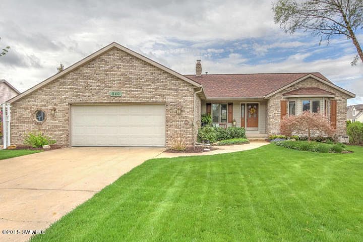 1st image of 240 Suncrest Ct SW