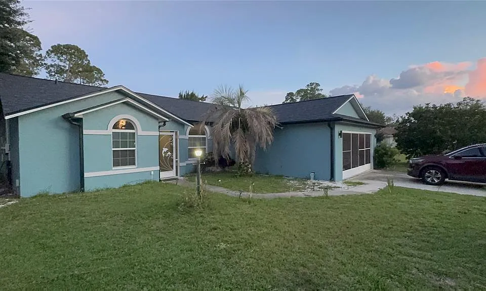 104 Brewster Ln