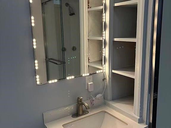 3rd image of 11 Arch St #1