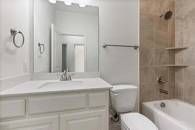 3008 Gaylord Dr — Photo 24