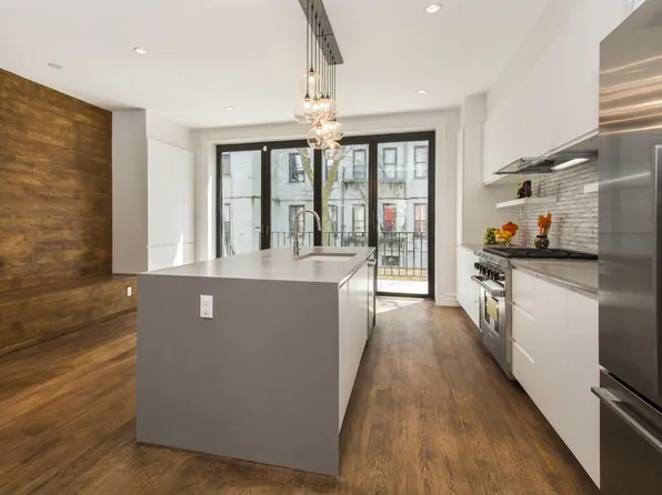 804 Lincoln Pl, Brooklyn, NY 11216