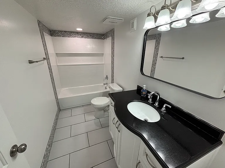 188 E Bruin Dr — Photo 9