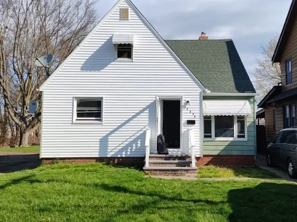 12838 Carrington Ave, Cleveland, OH 44135