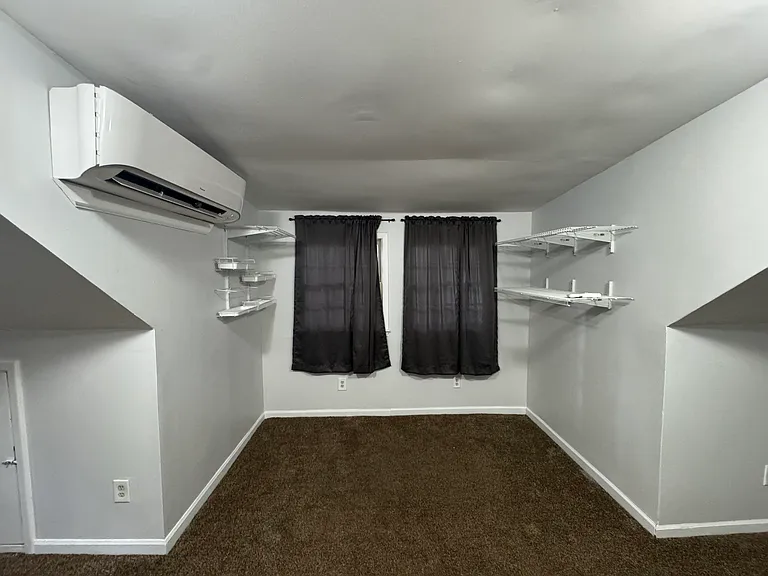 102 Weatherbark Cir — Photo 23