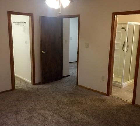 5th image of 3104 N Halstead St