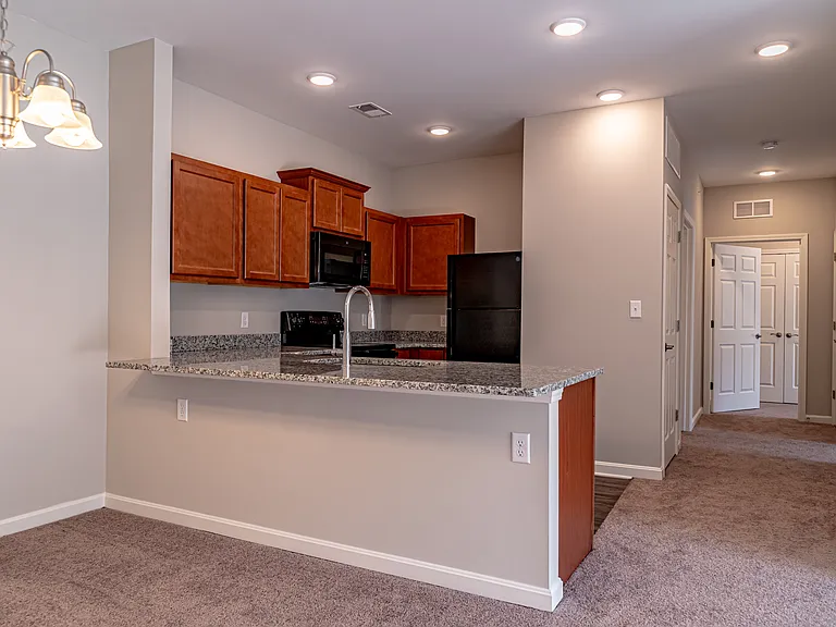 Saddlebred Park Apartments — Photo 5