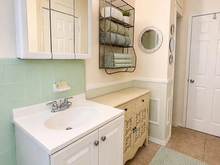 5012 Avenue K #FRONT — Photo 9