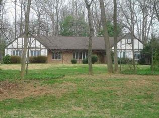 1008 Chestnut Ridge Dr, Lutherville Timonium, MD 21093