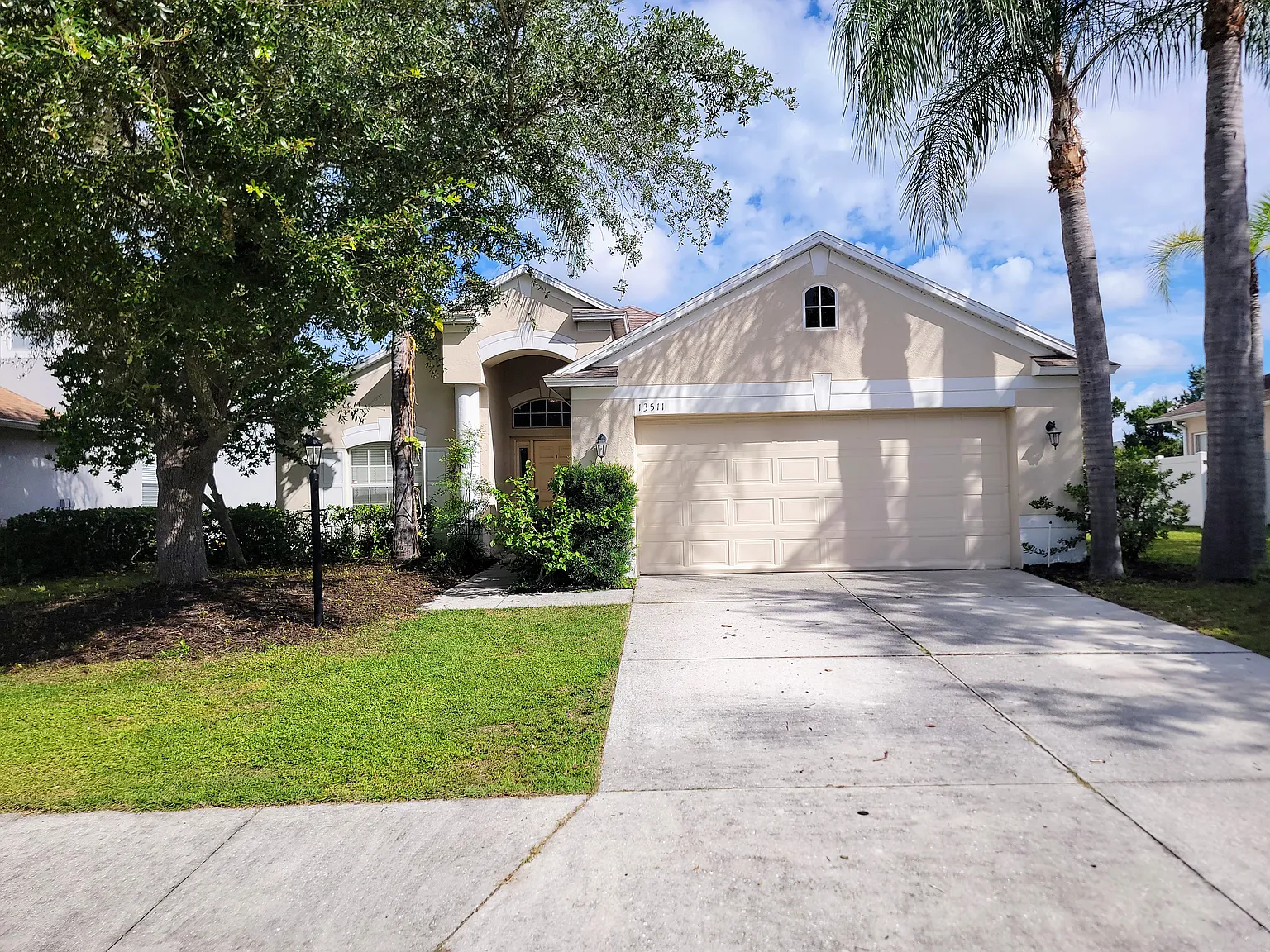 3 bed, 2034 sqft, $2,950 — Photo 1