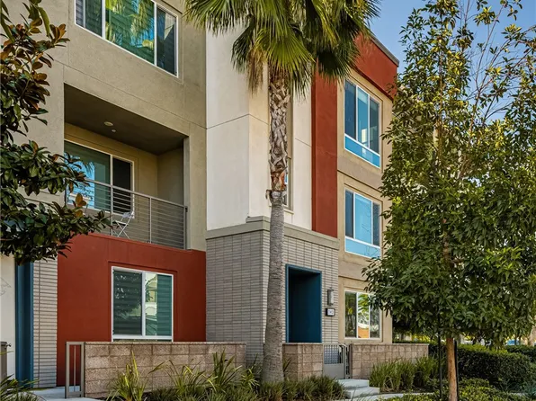 143 Citysquare, Irvine, CA 92614