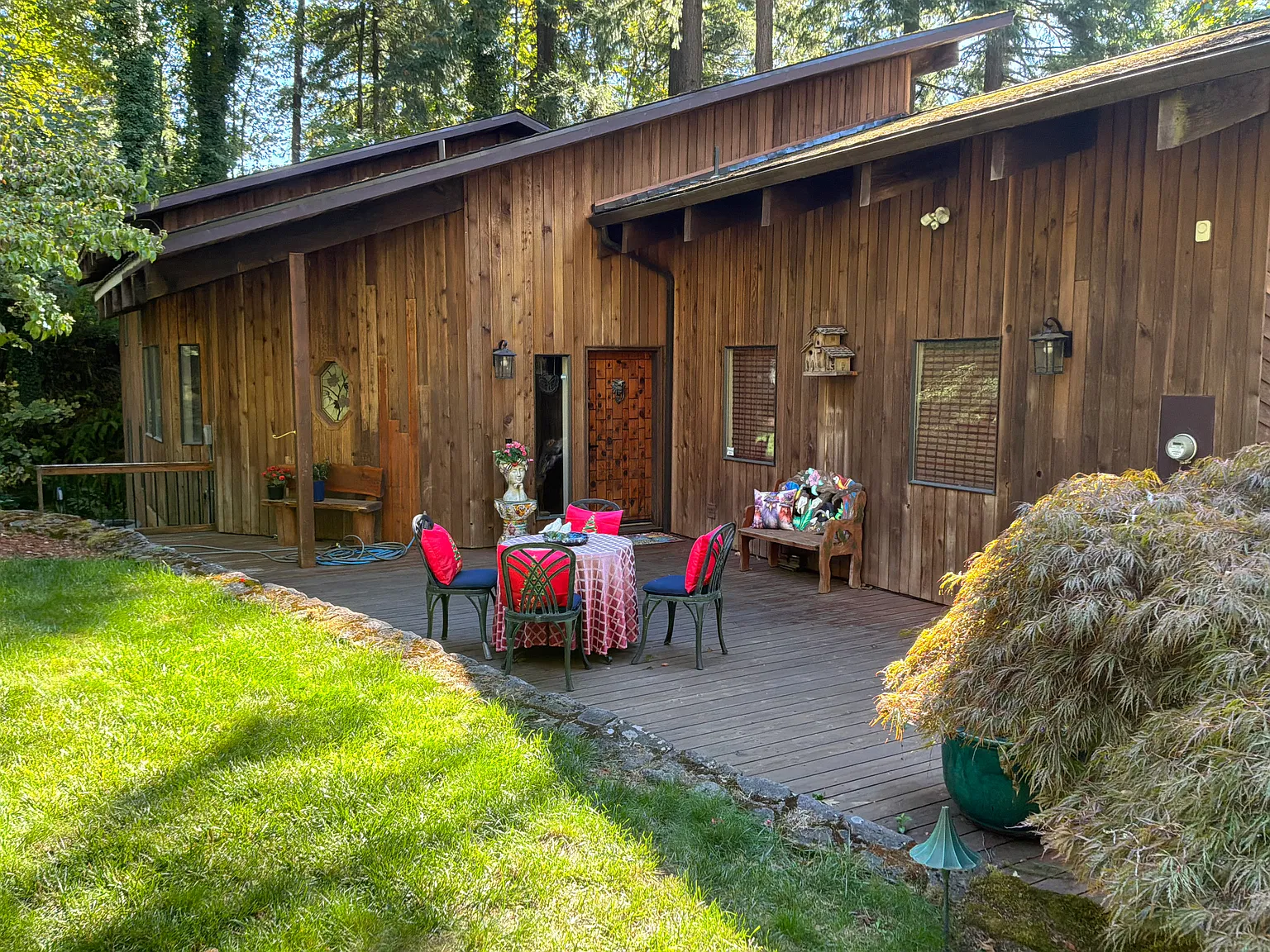 4400 SW Hillside Dr — Photo 3