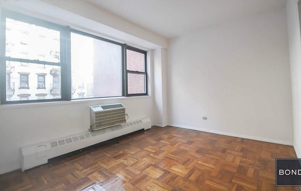 2nd image of 320 E 54th St APT 3B