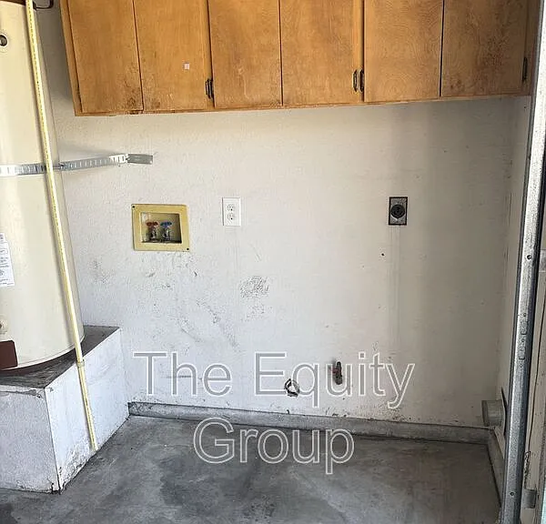 983 N Lynora St — Photo 17