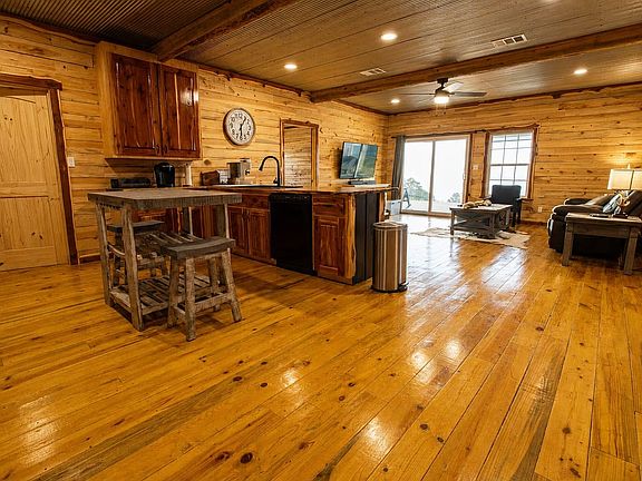 Kitchenlivingroom