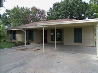 2043 Doyle Melancon Rd, Breaux Bridge, LA 70517