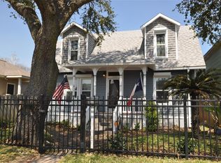 1210 Avenue K, Galveston, TX 77550