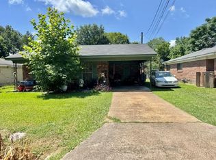 614 5th St, Leland, MS 38756