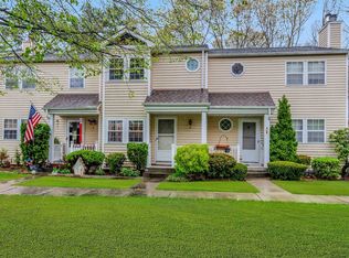 2 Jefferson Commons, Yaphank, NY 11980