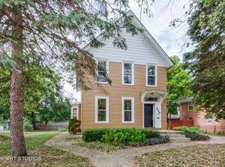 644 Douglas Ave, Elgin, IL 60120