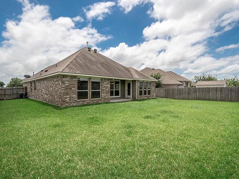 7418 Masters Dr — Photo 21
