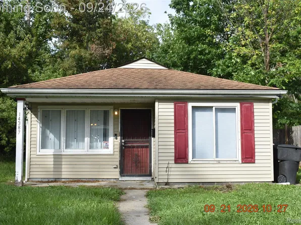 14387 Auburn St, Detroit, MI 48223