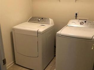 8460 Friarbridge Dr, Suwanee, GA 30024