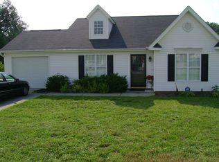 190 Sparks Ct, Winston Salem, NC 27103