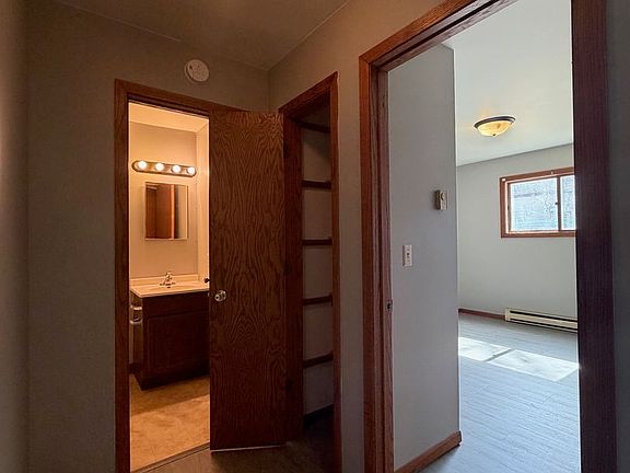 5th image of 260 N Front St #24