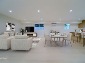 259-259 1/4 South Avenue 54