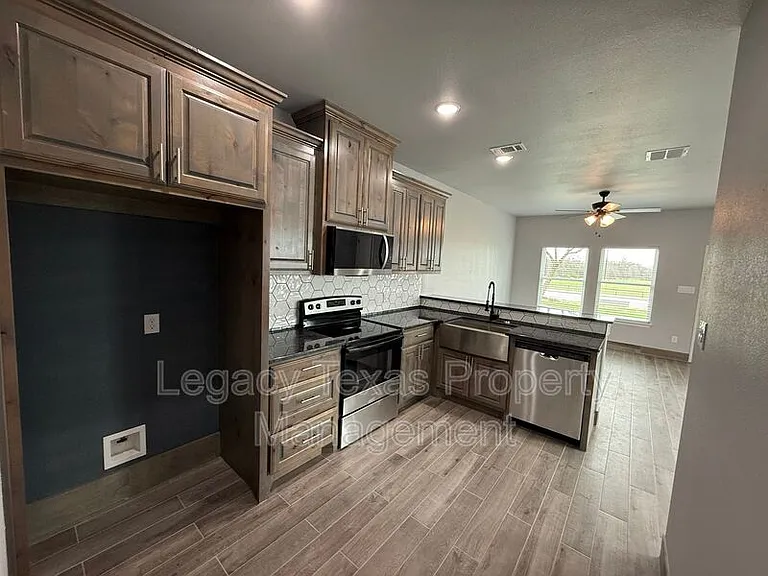 910 Fuller Ave #A — Photo 9