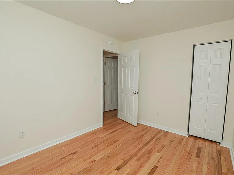 120 Lipscomb St — Photo 23
