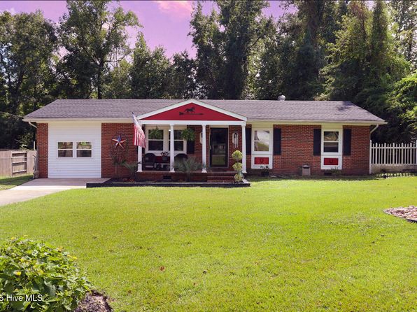 304 Sheffield Road, Jacksonville, NC 28546