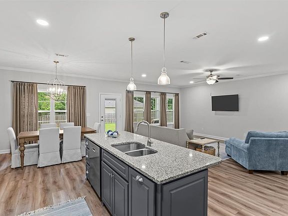 4th image of 772 Geiger Rd