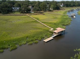 1564 Spinnaker Ln, Charleston, SC 29407