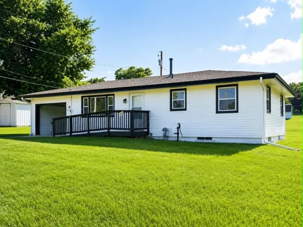 612 Dallas St, De Soto, IA 50069