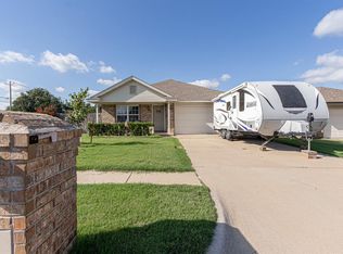 831 Monarch Way, Purcell, OK 73080