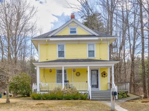 16 Newell Street, Gorham, ME 04038