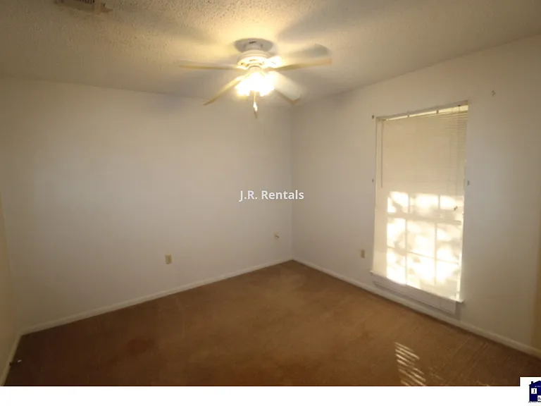 1903 Wayne St — Photo 12