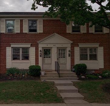 1st image of 1815 Kings Ct #70-D