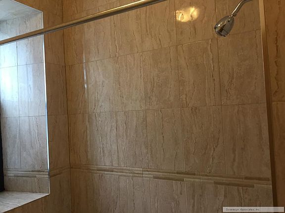 3rd image of 91 Fort Washington Ave APT 1B