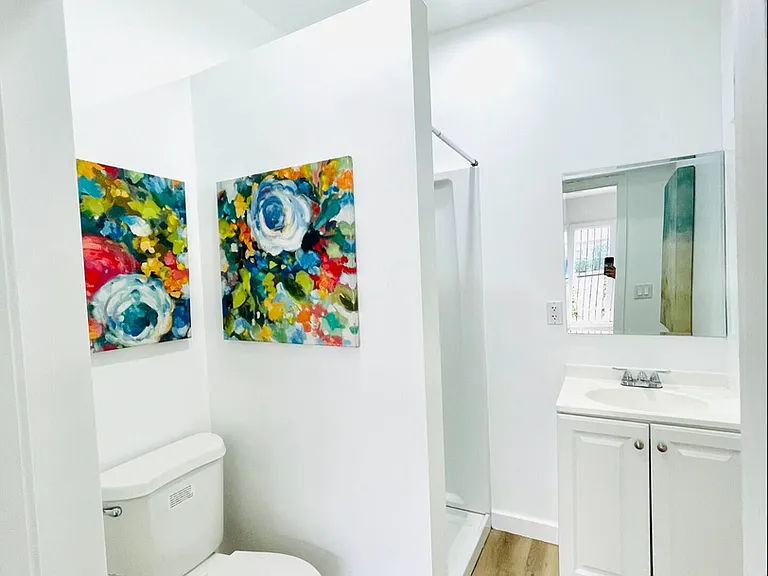 5107 Crenshaw Blvd — Photo 6