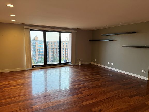 2nd image of 1717 W Crystal Ln Unit 712