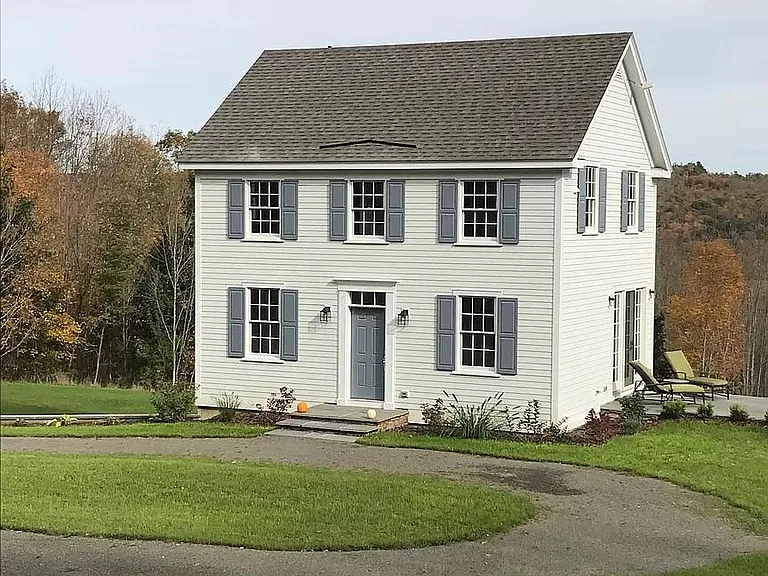 163 Parshall Ln — Photo 1