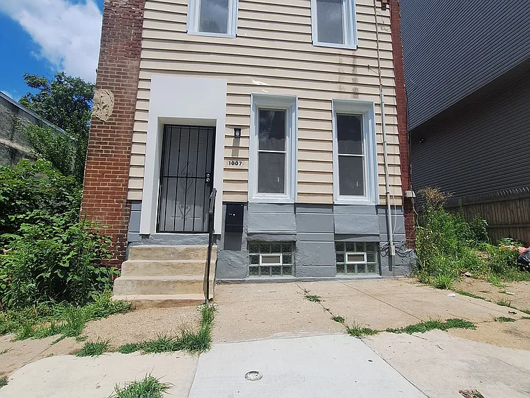 1007 W Dauphin St — Photo 17
