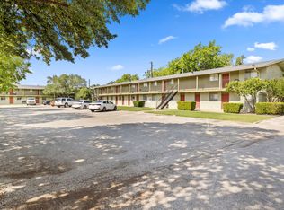 806 E 13th St APT 103, Georgetown, TX 78626
