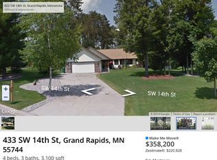 433 SW 14th St, Grand Rapids, MN 55744