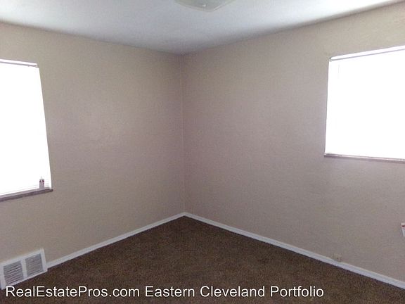 5th image of 285 E 200th St